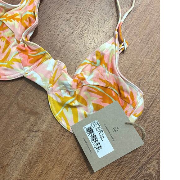 NWT Stone Fox Swim Conch Bikini Top - Hot Tropix Print Size Large - Picture 4 of 6